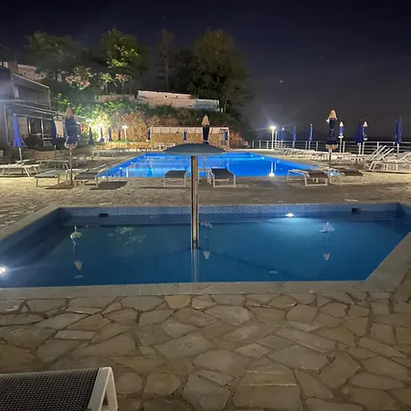 Sea View Apartment! Daire